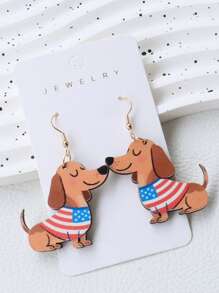 1 par de pendientes con temática de perro salchicha en rojo, blanco y azul con elementos de la bandera americana, pendientes de moda únicos excelentes para regalos de fiestas festivas