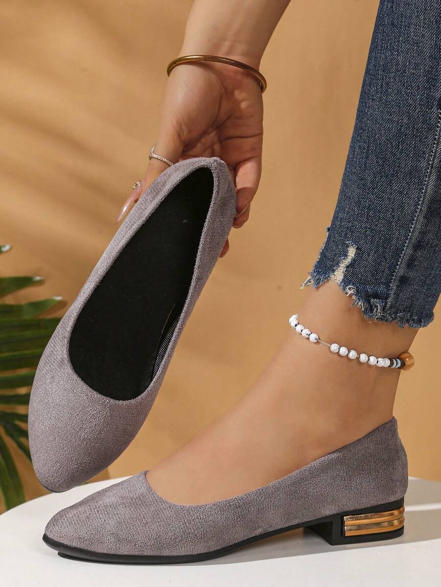 Flat Slip-On Pointed Toe Shoes, Soft Bottom, Low Heel, Non-Slip, Casual Lightweight, Solid Color, Breathable Loafers, Fit For Wide Feet (Please Buy 1 Size Larger)