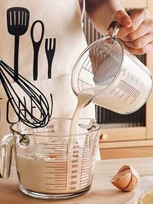 1pc Heat-Resistant Glass Graduated Measuring Cup, With Precise Scale And Handle, Multipurpose Large Capacity Stackable For Easy Storage, Coffee Measuring Cup, Eagle Beak Design Is Easy To Tilt, Transparent Container Baking Measuringtool, Multi-Functional Kitchen Tool, Suitable For Baking, Milk, Water And Flour Measuring Cup