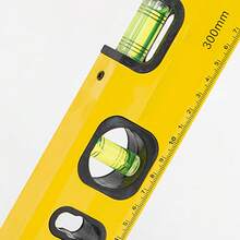 MAGNETIC 3 PIECE BUILDERS BUILDING SPIRIT LEVEL SET - 300, 600, 1000mm Silver/Yellow With A Pencil - Yellow - View 7
