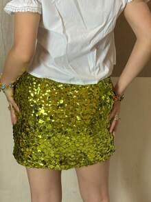 Women Y2K Sparkle Sequin Mini Skirt Solid Color Slim Fit Bling Glitter Short Skirt Low Waist Pencil Skirt Shiny Sequined Holiday Mini Bodycon Skirts Night Out Party Skirts  ﻿﻿ - 綠色 - 查看 2