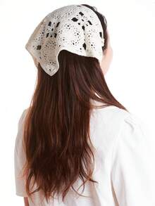 1 Stück Damen Bandana gehäkelter Kopftuch Blumen Dreieck Kopftuch, atmungsaktiv vielseitig Retro Gänseblümchen Haarband für Damen Mode Haaraccessoires Boho Haarband Herbst Winter Stirnbänder für Damen für Urlaubsoutfits Frau - Verschiedenfarbig - Übersicht 4