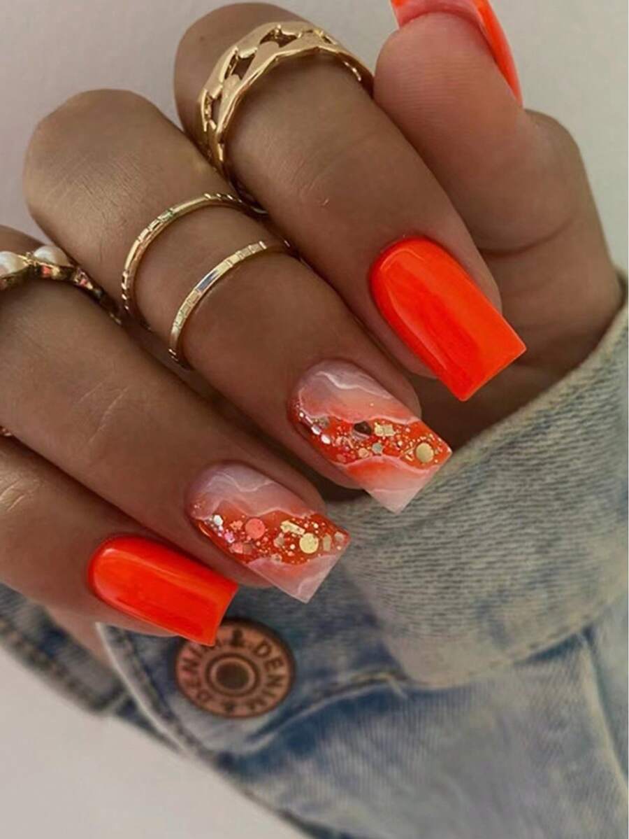 24 片闪亮亮片美甲贴纸，法式沙色，短款，适合男女不同场合，包含美甲套装