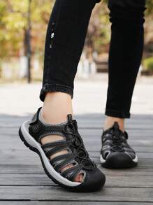 Sandalias de verano para mujer, sandalias cómodas 2025 Nuevos tenis de diseñador, sandalias ligeras para uso al aire libre para mujer en la playa