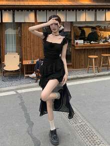 IUNQ 3D Floral Sleeveless Gal Mini Skirt, 3D Polka Dot Accessories, Square Neck Scallop Irregular, Korean Style, Layered Tiered Ladies Dress - 黑色 - 查看 1