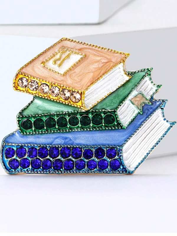 1pc Minimalist Fashion Rhinestone 3D Book Shape Brooch Pin- Punk Metal Alloy Badge Accessory With Faux Gems, Letters & Numbers Theme, Vivid Colors For Backpack, Jacket, Hat - Women Everyday Wear & Gift, Multifunctional Decorative Pin, Exquisite Graphic Design School Office Accessories Shirts Jewelry Christmas Halloween