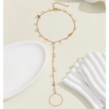 1pc Gold Boho Sparkle Crystal Star Linked Finger Chain Bracelet