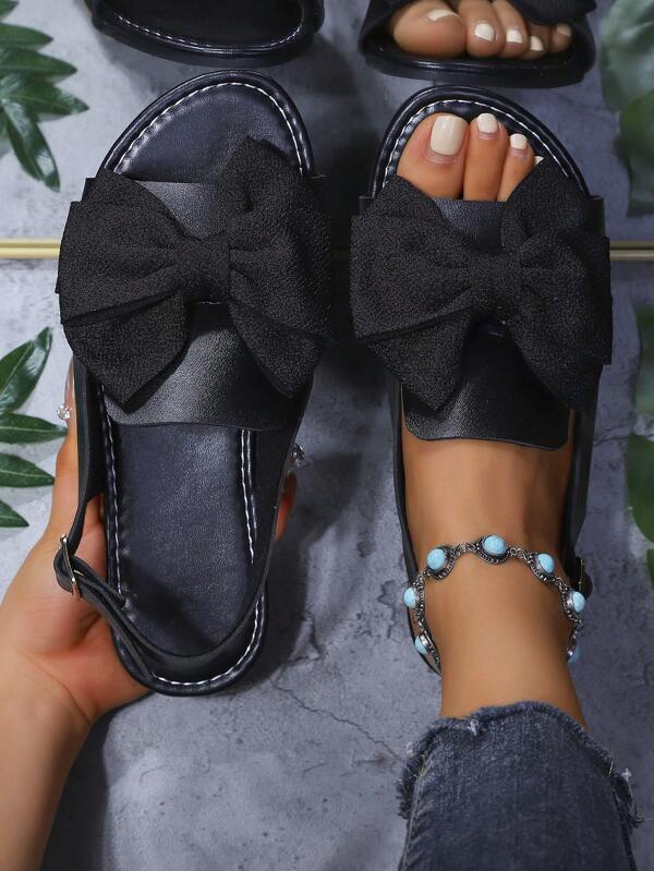 Women Cut Out Slip-On Sandals, Casual Bohemian Style, Solid Color, Fashion & Sexy, Cute Bow Decor, PU Leather, Flat, Suitable For Beach, Holiday, Wedding, School, Party, Office, Outdoor, Home, Summer