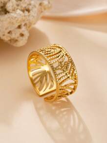 Women's Gold Ring Hollow Leaf Shape Stainless Steel 18k Gold-Plated Elegant And Retro Style Women's Jewelry Summer Vacation Daily Wear