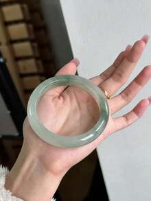 1 件女士时尚仿玉手镯（适合 100 磅女士），光照透明