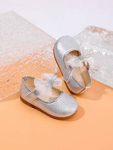 Girls' Silver Fabric Rhinestone Bow Strap Shoes - Silver - View 7