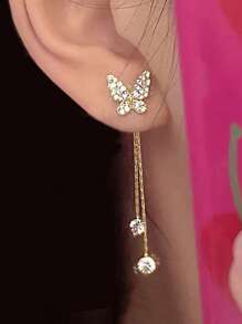 1 paire de boucles d'oreilles papillon en strass élégantes et mignonnes avec des pompons détachables, convient pour le port quotidien et les sorties des femmes