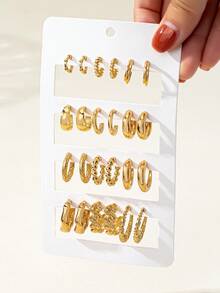 24 Stück Strass kleine Creolen Ohrring Schmuckset, modernes minimalistisches Design für Frauen, geeignet für Dates, Feiertage, Alltag, Paare, Geschenke