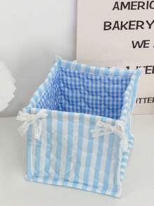 1 Cute Pink And Blue Three-Dimensional Bow Lace Storage Basket, Desktop Sundries Storage Basket, Lipstick Makeup Brush Skin Care Storage Basket, Desktop Decoration, Cosmetics Organizer, Portable Picnic Basket, Valentine's Day Gift, Bathroom Storage