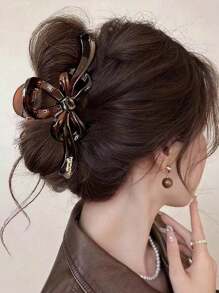 Elegant Bowknot Solid Color Hair Clip With Sophisticated Letter Design, Suitable For Women To Wear On Dates, Parties, Gatherings Fashion Hair Accessories Beauty Claw Clips Casual Hair Claw