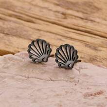 1 paire de boucles d'oreilles à la mode en acier inoxydable pour femme, en forme de coquillage avec texture ajourée, un cadeau à la mode, adapté à toutes les saisons et aux soirées.