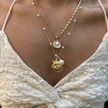 2 Stücke Sommer Halsketten Set, Strand Halskette für Frauen, verstellbare mehrlagige Halskette mit Kunstmuschel- und Kunstperlendesign. Nicht fixierte Sommer Ozean Halskette