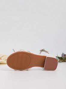 1 双女童夏季时尚高跟公主凉鞋，舒适休闲日常正装女童鞋，花朵装饰大码罗马高跟鞋，适合舞蹈表演、婚礼、派对 - 白色 - 查看 7