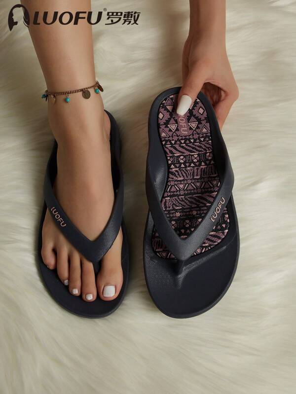 luofu LUOFU New Women Flip Flops, Water Resistant & Anti-Slip Indoor/Outdoor Thong Sandals, Fashion Simple Style Beach Holiday Flat Slippers