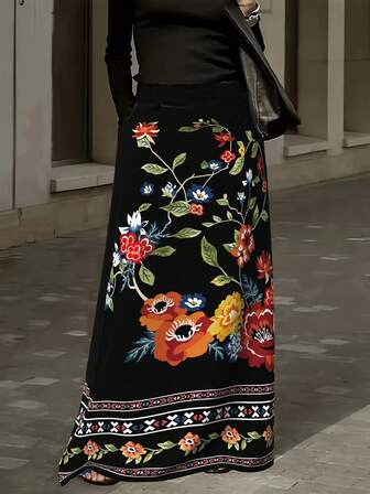 Women's Plus-Size Floral Print Midi Skirt With Pockets