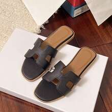 Women's Beach Sandals - Airy Flat-Sole Slippers With Elegant Single-Tooth Strip - Suitable For Everyday Outdoor And Beach Use