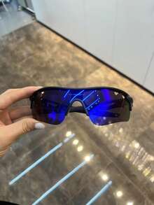 Simple - Blue - View 1