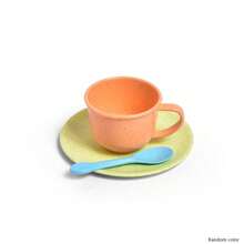 幼儿过家家茶具套装、婴儿厨房玩具套装、草编茶壶和杯子套装、女孩礼物（颜色随机）