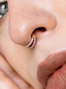 1 Piece Of Hypoallergenic Stainless Steel 316L Double-Layer Beveled Nose Ring, Inlaid With 5A Grade Zirconia Nose Ring, Gold And Silver, Easy To Wear, Very Suitable For Multiple Body Parts Such As Ear Screen Earrings, Nasal Septum Rings, Nose Rings, Etc.