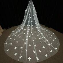 Luxuriöser Brautschleier mit Perlen & 3D Schmetterlingen, elegantes großes Schwanzdesign für Hochzeiten