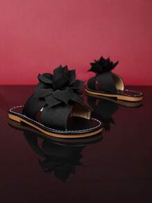 1 par de chanclas planas de playa para niñas de talla grande, de tela de punto con decoración de flores de peonía grandes, punta redonda abierta, zapatillas de casa lindas y de moda para niñas de 3 a 15 años, nueva llegada de verano 2025