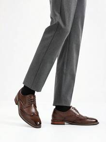 Zapatos de negocios casuales para hombre, zapatos formales de vestir estilo caballero británico, zapatos Derby Brogue de moda para fiestas y bodas