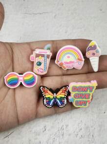 Set de 6 piezas de dijes/accesorios con diseños de arcoíris y helado en estilo de dibujos animados, aptos para sandalias, pulseras, combinaciones DIY, adecuados para playa, vacaciones, regalos de cumpleaños y días festivos