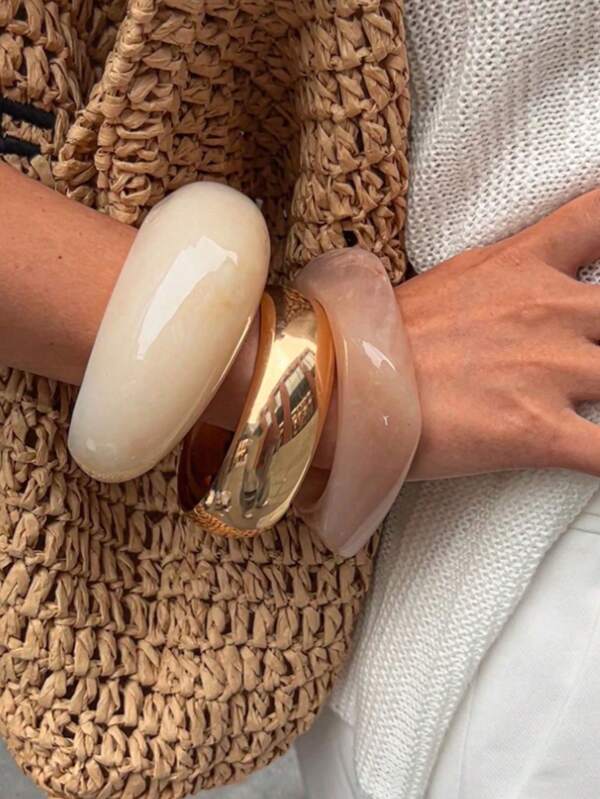 1pc Vintage Punk Beige Resin Tie-Dye Asymmetrical Geometric Bangle Bracelet, Suitable For Beach Vacation, Daily Party Wear