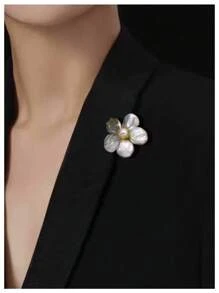 1 pieza Broche de flor de perla de estilo barroco de lujo, Alfiler de solapa de mujer de gama alta, Accesorio de clip de suéter elegante de moda para dama
