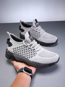 Spring/Autumn Men Sports Shoes Lace-Up Breathable Mesh Sneakers