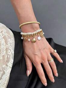 Bracelet de perles de coquillages, pendentif de coquille, de conque et de perle, bracelet de perles de paille, design créatif, style vacances, s'assortit bien avec des perles d'eau douce, convient pour un port quotidien