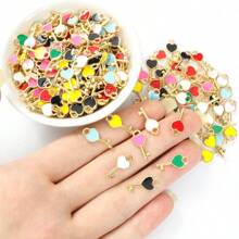 5 stuks modieuze hartvormige druppelende zinklegering bedels, voor doe-het-zelf sieradenaccessoires, armbanden, kettingen, oorbellen en sleutelhangers.