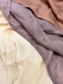 1件加大码柔软透气纯色包边头巾，莫代尔面料，适合搭配连衣裙