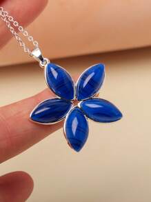 1 pièce Collier pendentif floral bleu clair, 3 options de couleurs