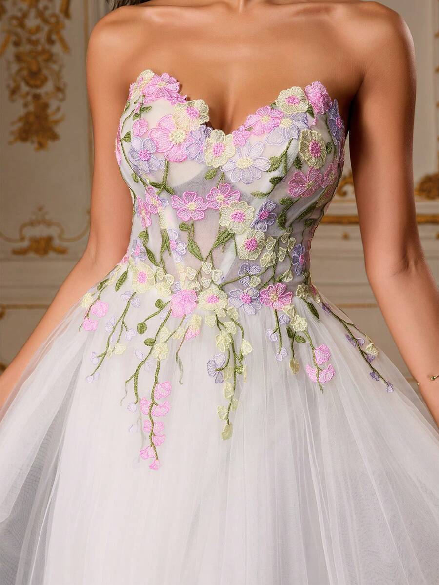 VIPGIRL 白色花卉刺绣无肩带薄纱连衣裙，浪漫甜心A字型舞会礼服，优雅网纱女士正式礼服，适合婚礼、花园派对和春季派对的公主舞会礼服，梦幻甜心公主舞会礼服，女士正式晚礼服