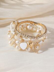 5 Stücke Set Damen Perlenarmband mit Herzanhänger, Strass-Gummiband-Armband, elegantes Perlenarmband, Alltagszubehör