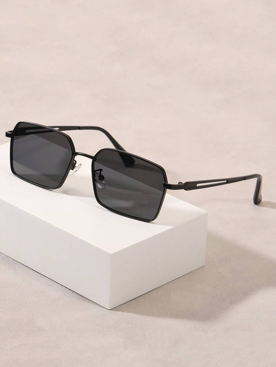 1 par de gafas de montura metálica pequeña y vintage, estilo europeo de alta calidad para el verano, viajes, vuelta al colegio, con look elegante y estudiante