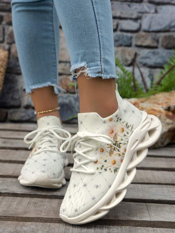 Women's New Breathable Comfort Slip-On Casual Athletic Sneakers With Bee Print
