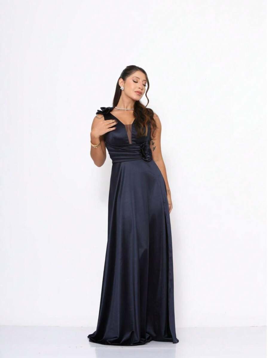 Long Satin Bridesmaid Dress With Flower Detail - 藏蓝色 - 查看 1