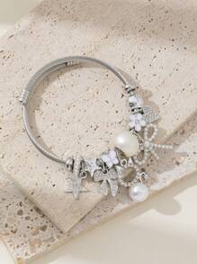 1 pièce Bracelet élégant en acier inoxydable avec détails de cristal strass et faux perle en forme de nœud de chat. Convient pour les femmes, les fêtes, les événements, les cadeaux, la Saint-Valentin