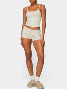 Women Y2k 2 Piece Lace Shorts Set Sleeveless V Neck Cami Top With Shorts Pajamas Sets Sleepwear - 黃色 - 查看 4