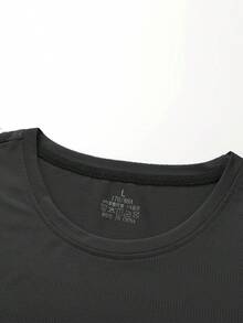 Camiseta masculina com estampa de cor sólida e gola redonda, leve, casual, para atividades ao ar livre, corrida, ciclismo, exercícios, fitness, basquete, regata esportiva - Preto - Ver 6