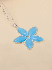 1 pièce Collier pendentif floral bleu clair, 3 options de couleurs