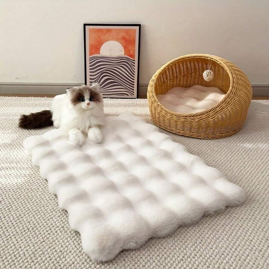 1pc Soft Fluffy Pet Mat - Comfortable, Washable, Rectangular Cushion Suitable For All Seasons, Cream Color, Lightweight And Fade Resistant, Perfect For Indoor Pets Or Small Animals, Pet Bedding | Quilted Pet Pad, Decorative Rug, Bedroom Decor, Small Rug, Carpet, Home Decor, Living Room Rug, Small Living Room Rug, Bedroom Rug, Living Room Home Decor, Outdoor Rug, Washable Rug Back To School