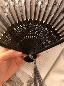 1件優雅復古竹製折扇附流蘇，適合婚禮、派對與夏季活動，手持設計，經典黑白花卉裝飾，完美禮物選擇 | 裝飾扇 | 輕量便攜扇 - 彩色 - 查看 4